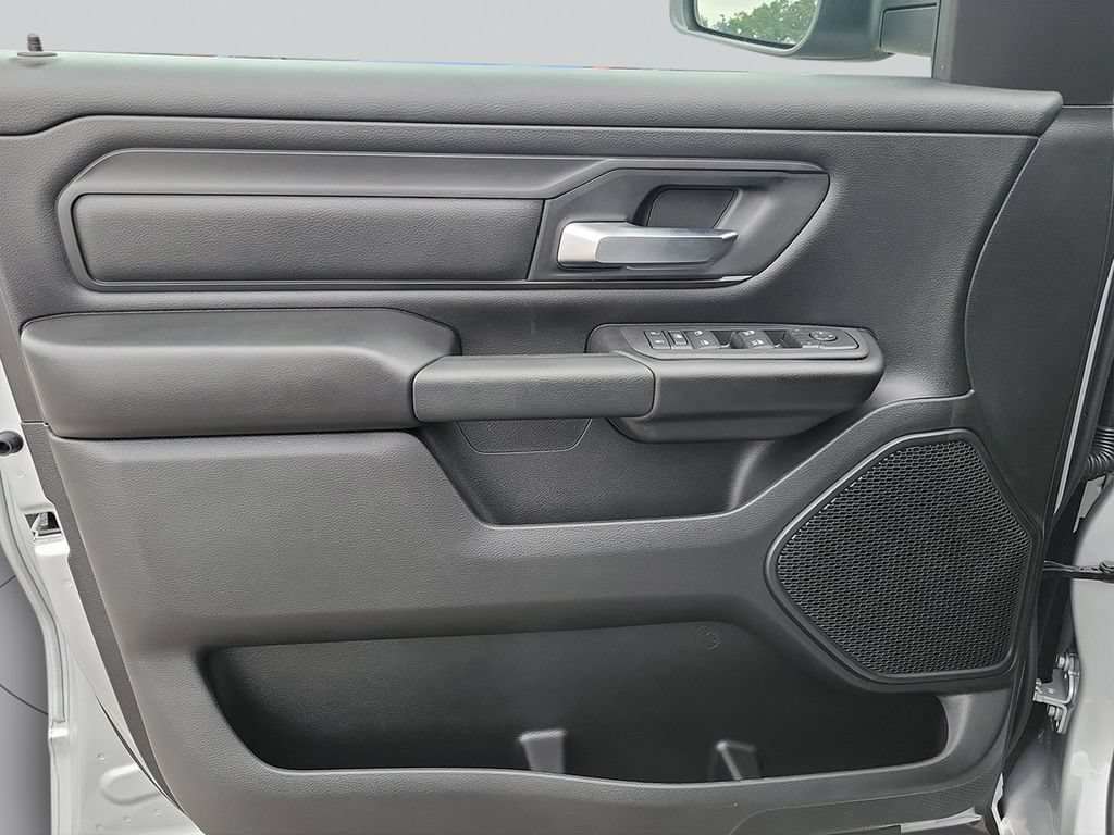 New 2026 RAM 1500 Express AWD/4WD image 15