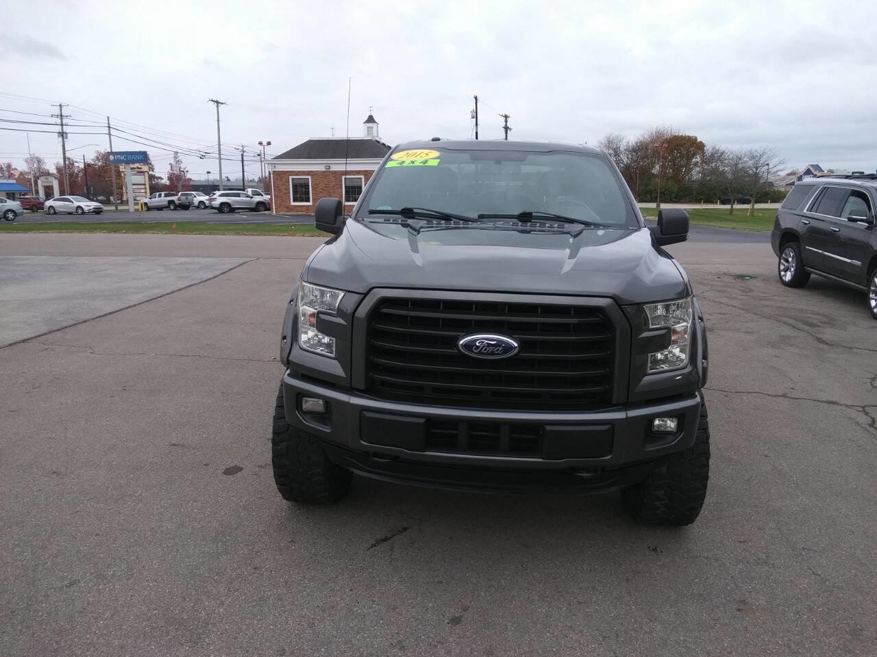 Used 2015 Ford F150 XLT w/ Equipment Group 301A Mid image 15