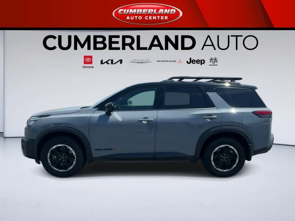 Used 2025 Nissan Pathfinder Rock Creek AWD/4WD image 5