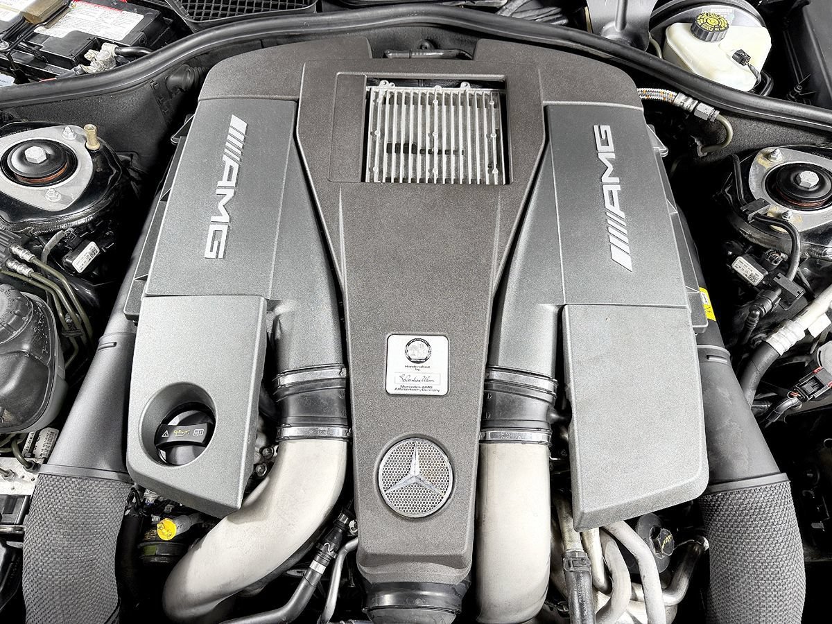 Used 2012 Mercedes-Benz S 63 AMG image 25