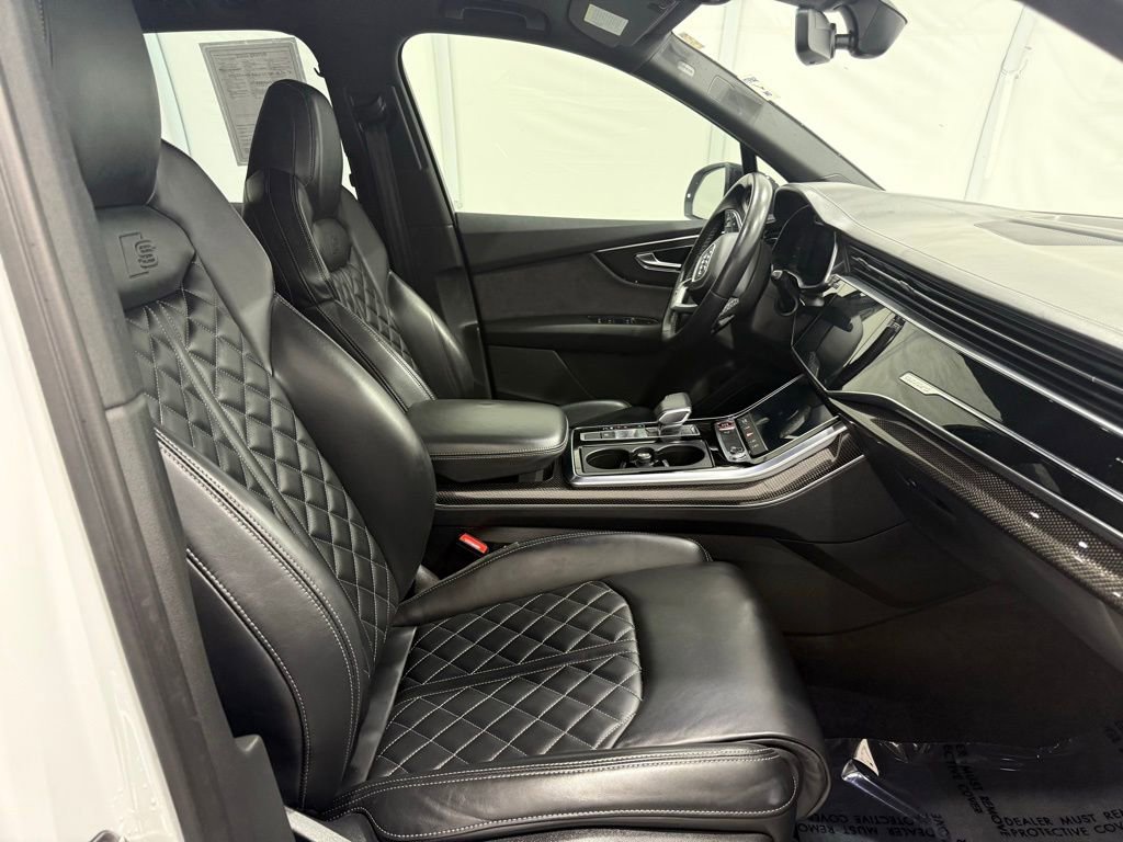 Used 2021 Audi SQ7 Premium Plus w/ Driver Assistance Package image 24