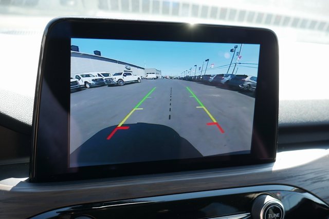 Used 2020 Ford Escape Titanium w/ Titanium Premium Package 2.0 image 5