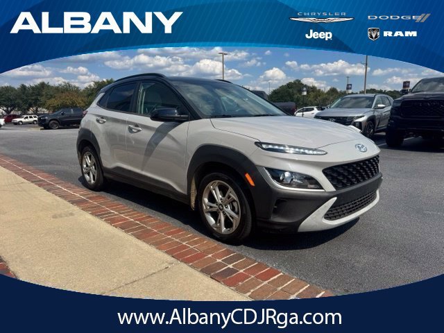 Used 2023 Hyundai Kona SEL FWD image 1
