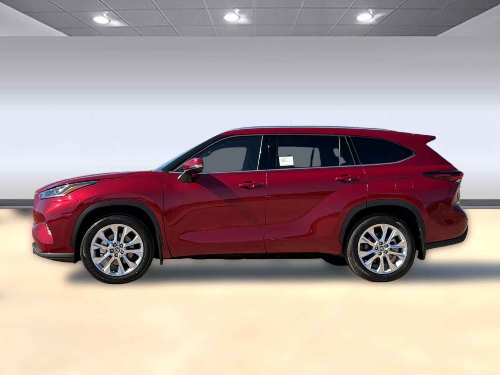 Used 2026 Toyota Highlander Limited AWD/4WD image 2