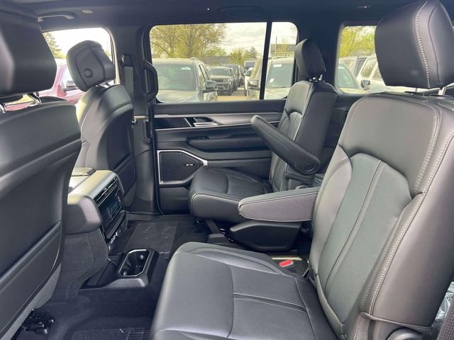 New 2026 Jeep Grand Wagoneer 4WD image 11