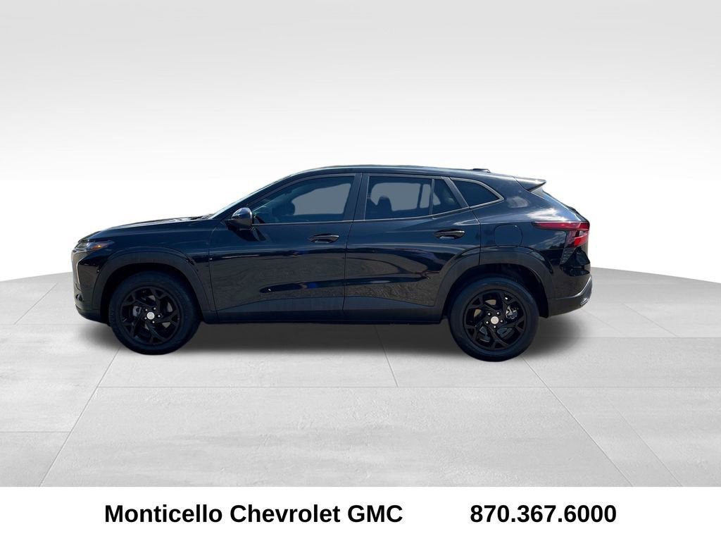 Used 2024 Chevrolet Trax LS w/ LS Convenience Package FWD image 7