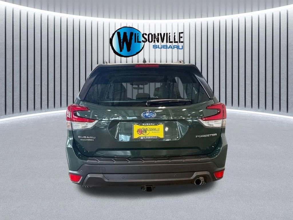 Used 2023 Subaru Forester Limited image 5