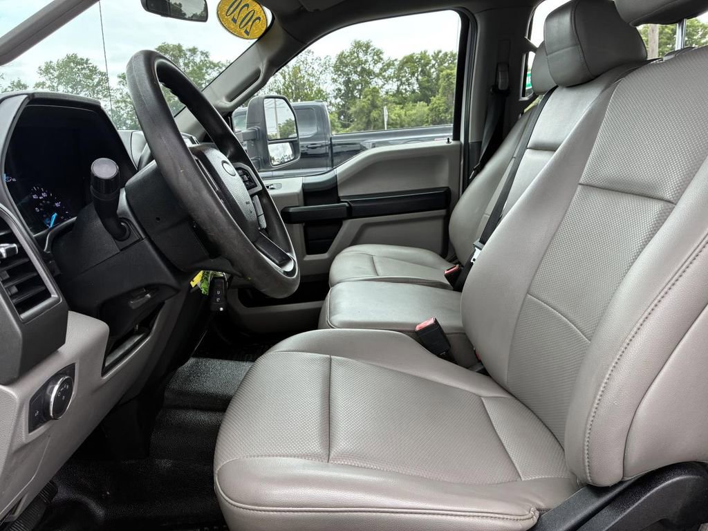 Used 2020 Ford F450 XL w/ Power Equipment Group image 3