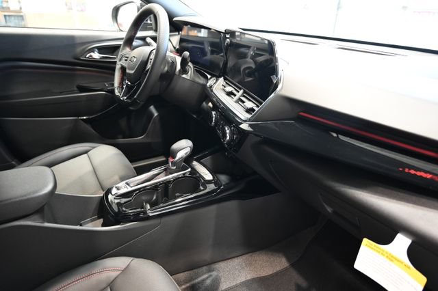 New 2026 Chevrolet Trax RS w/ Driver Confidence Package FWD image 13