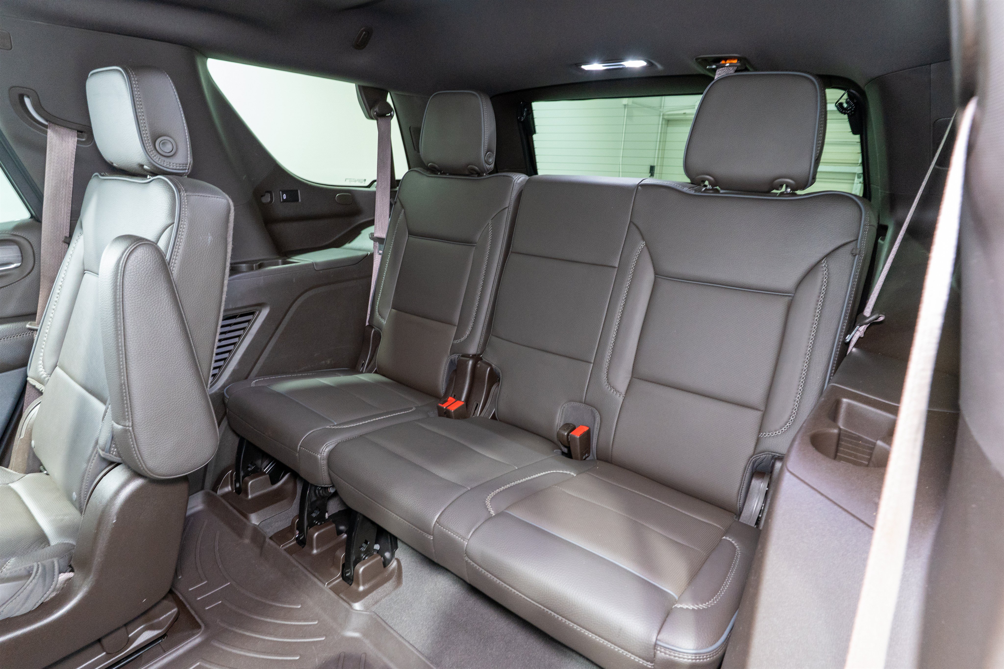Used 2022 GMC Yukon Denali AWD/4WD image 34