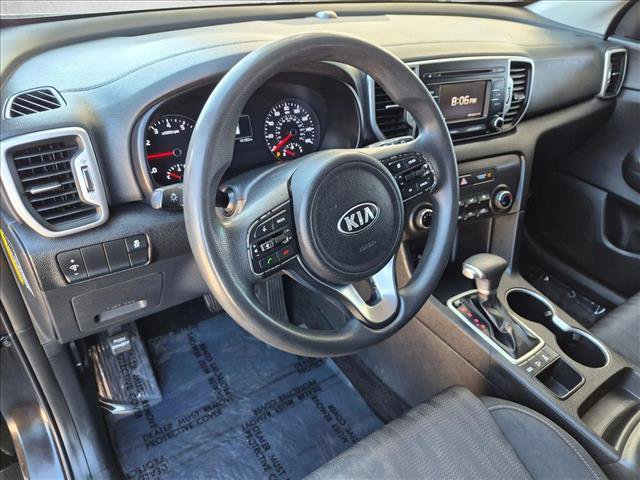 Used 2017 Kia Sportage LX AWD/4WD image 10