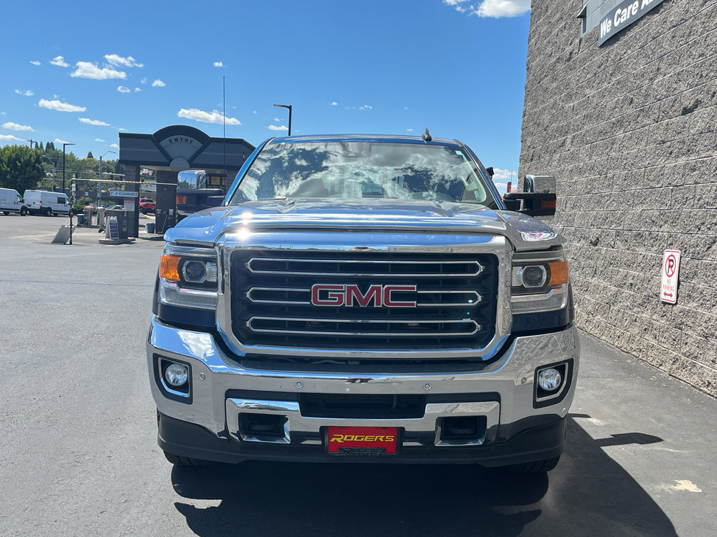 Used 2016 GMC Sierra 3500 SLT w/ Driver Alert Package AWD/4WD image 2