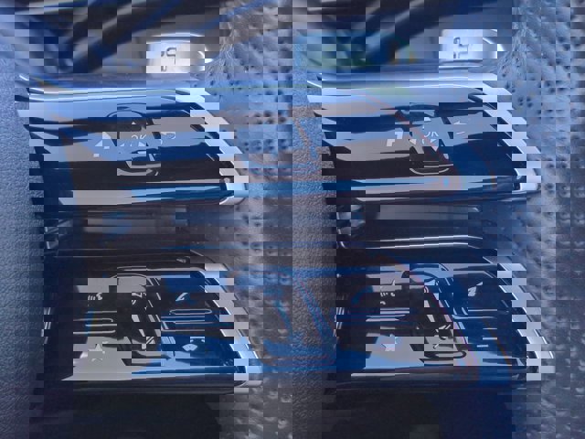 Certified 2023 Mercedes-Benz GLC 300 image 27