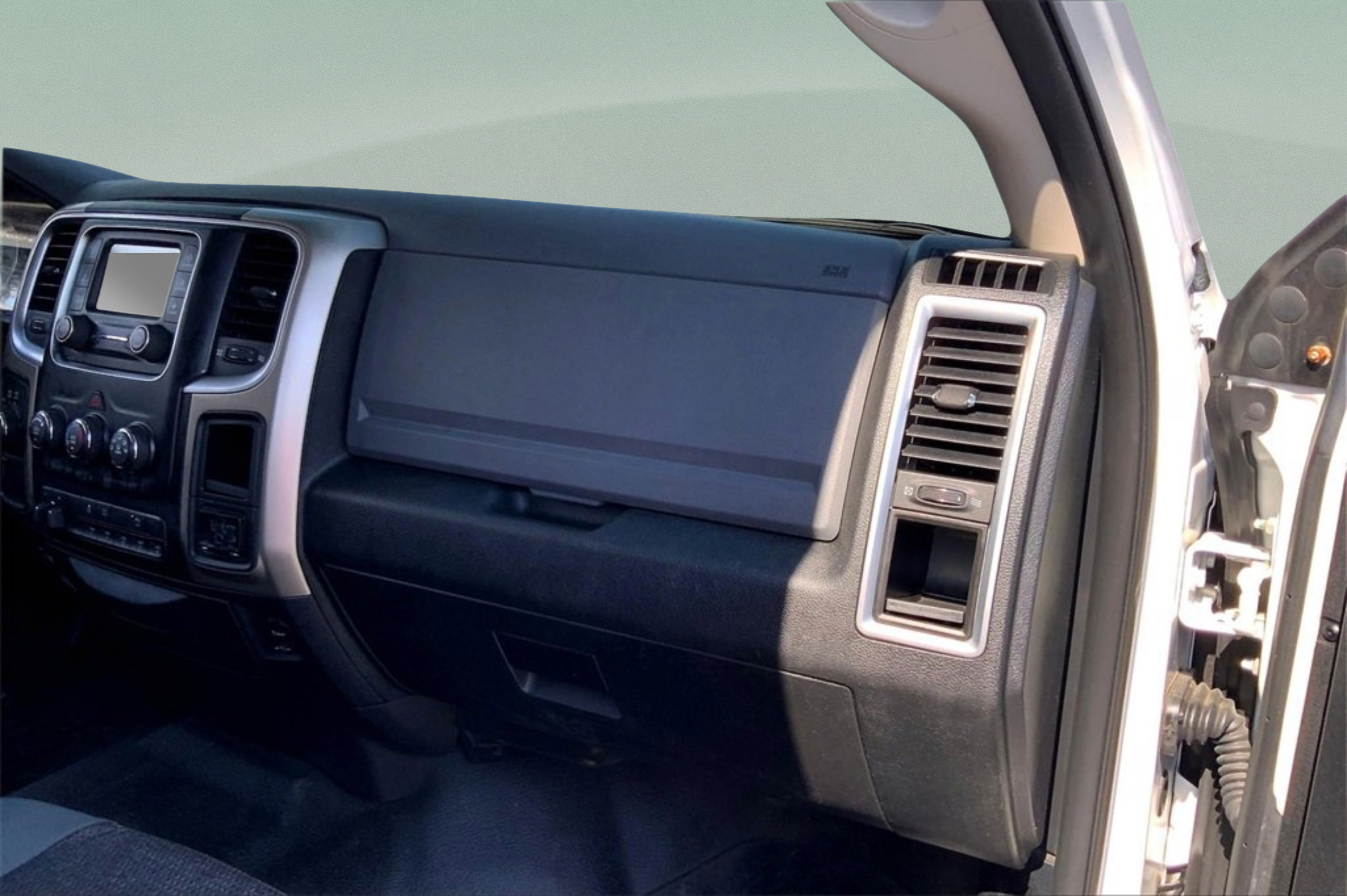 Used 2014 RAM 2500 SLT w/ Protection Group AWD/4WD image 14