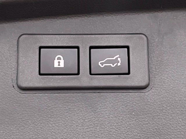 Used 2025 Subaru Outback Wilderness AWD/4WD image 14