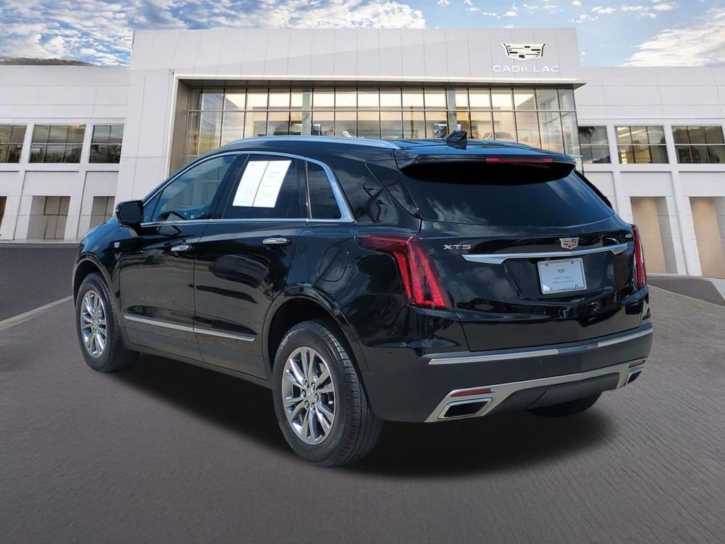 Certified 2023 Cadillac XT5 Premium Luxury FWD image 7