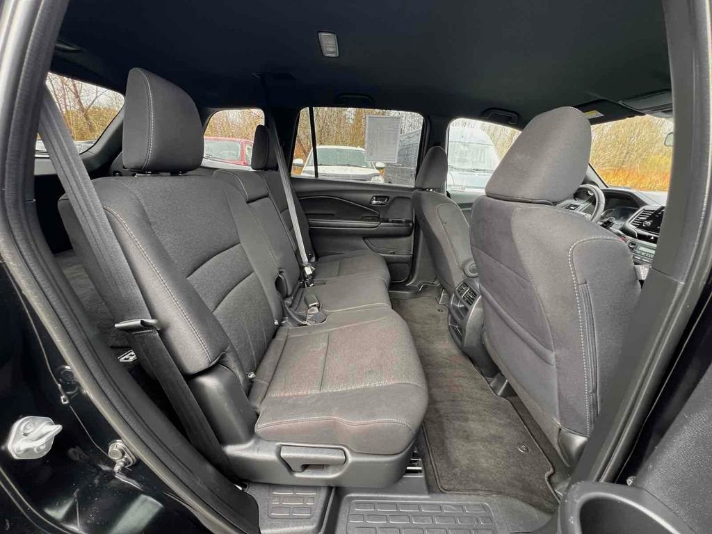 Used 2021 Honda Passport Sport image 17