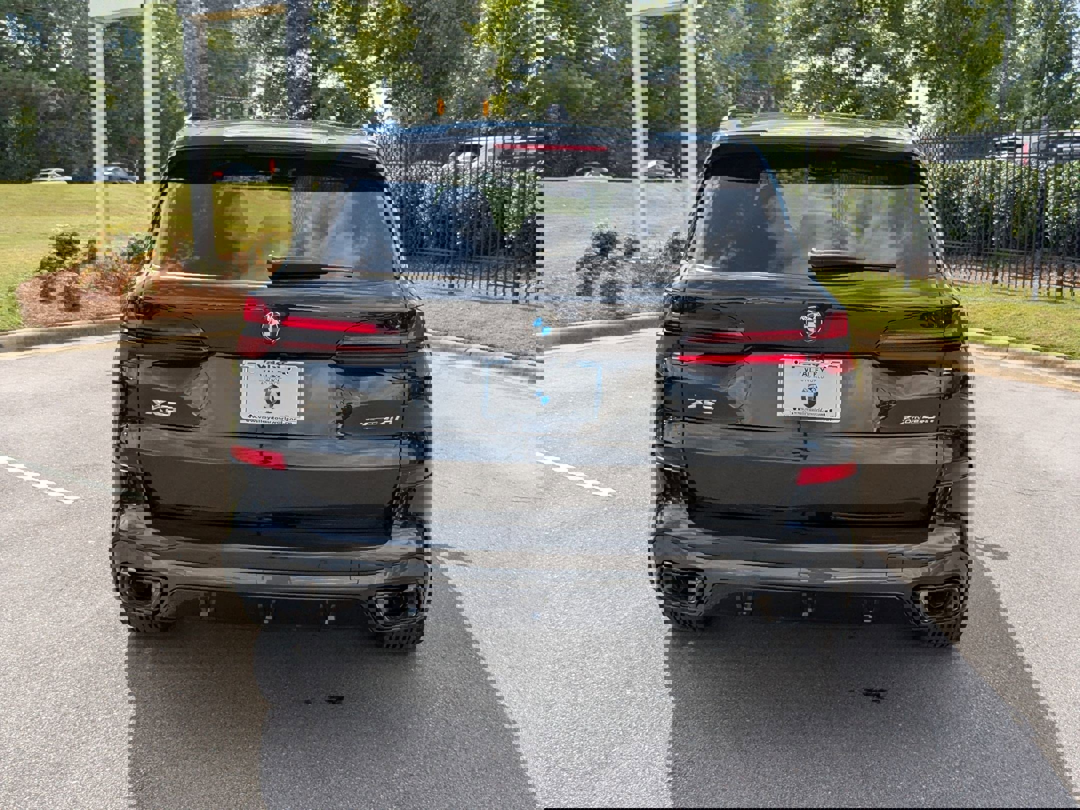 New 2026 BMW X5 xDrive40i w/ M Sport Package image 4