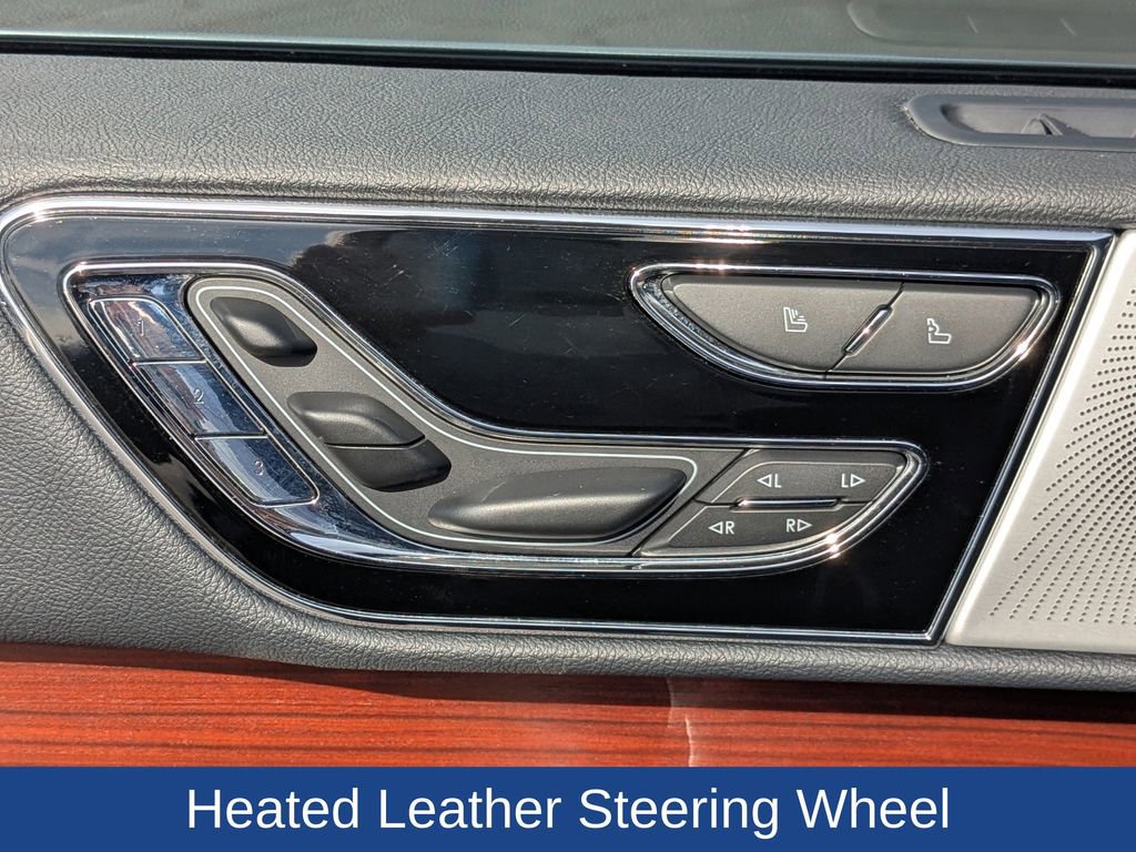 Used 2024 Lincoln Navigator Reserve image 15