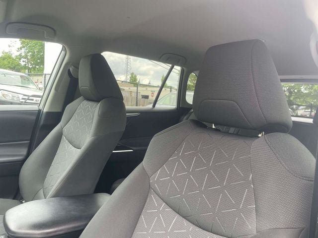 Certified 2021 Toyota RAV4 XLE AWD/4WD image 22
