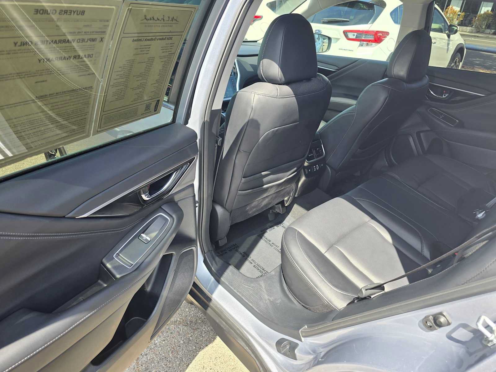 Used 2024 Subaru Outback Limited AWD/4WD image 15
