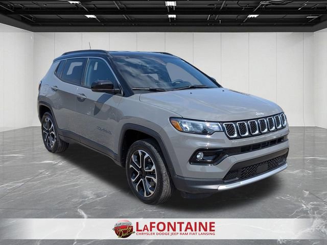 Used 2023 Jeep Compass Limited image 7