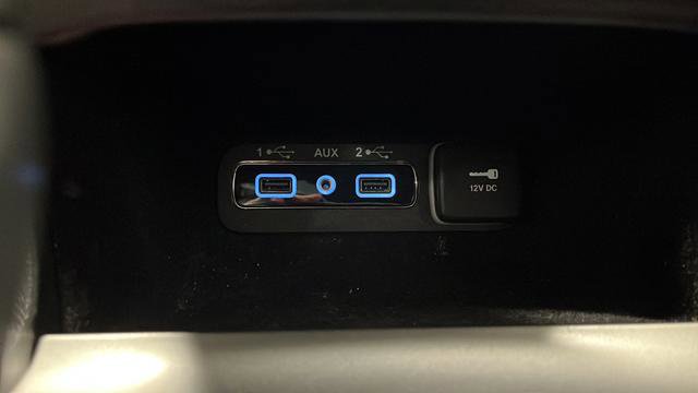 Used 2019 Jeep Grand Cherokee Laredo image 29