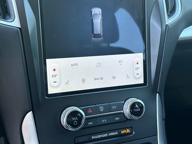 Used 2024 Ford Edge SEL w/ Convenience Package image 30