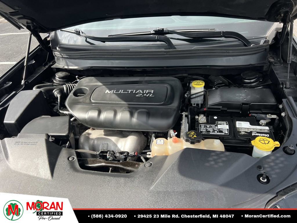 Used 2019 Jeep Cherokee Latitude w/ Popular Appearance Group AWD/4WD image 10