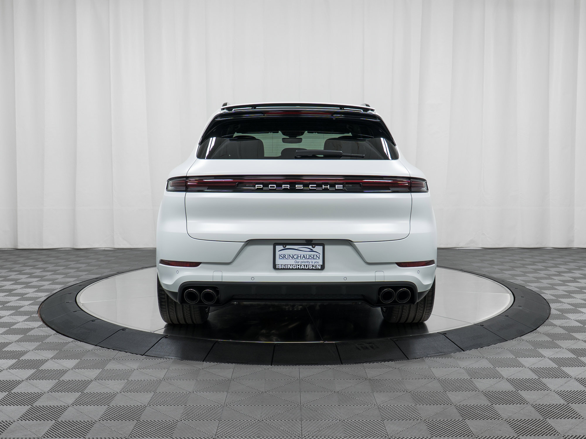 Certified 2024 Porsche Cayenne Turbo image 6