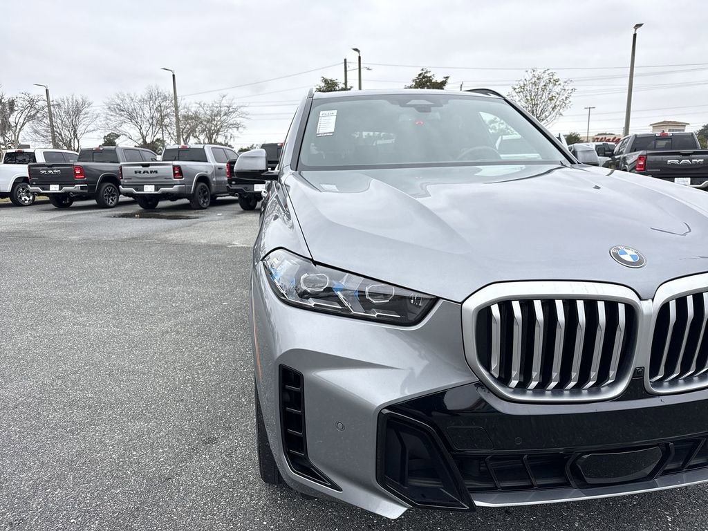 Used 2025 BMW X5 xDrive40i image 9