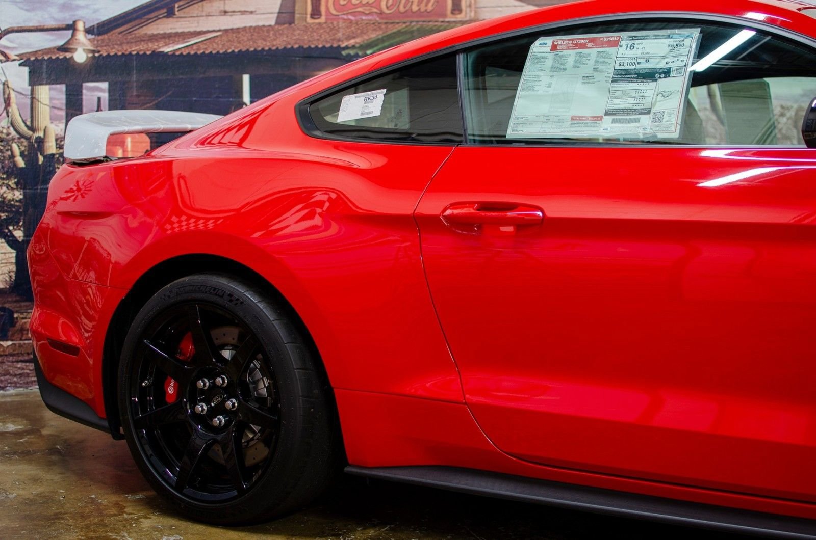 Used 2016 Ford Mustang Shelby GT350R w/ GT350R Equipment Group 920A image 7