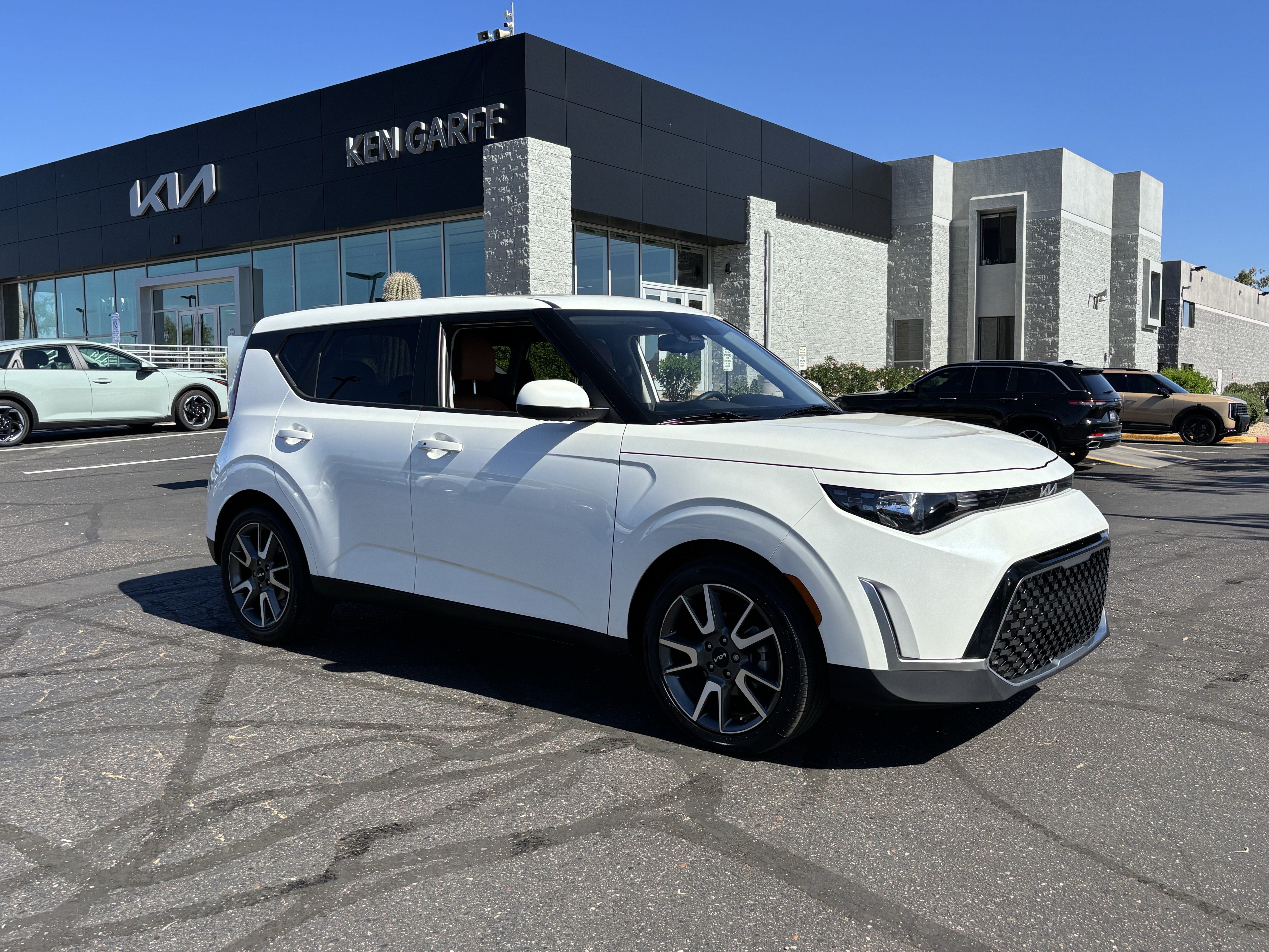 Certified 2024 Kia Soul EX w/ Option Group 015 FWD image 31