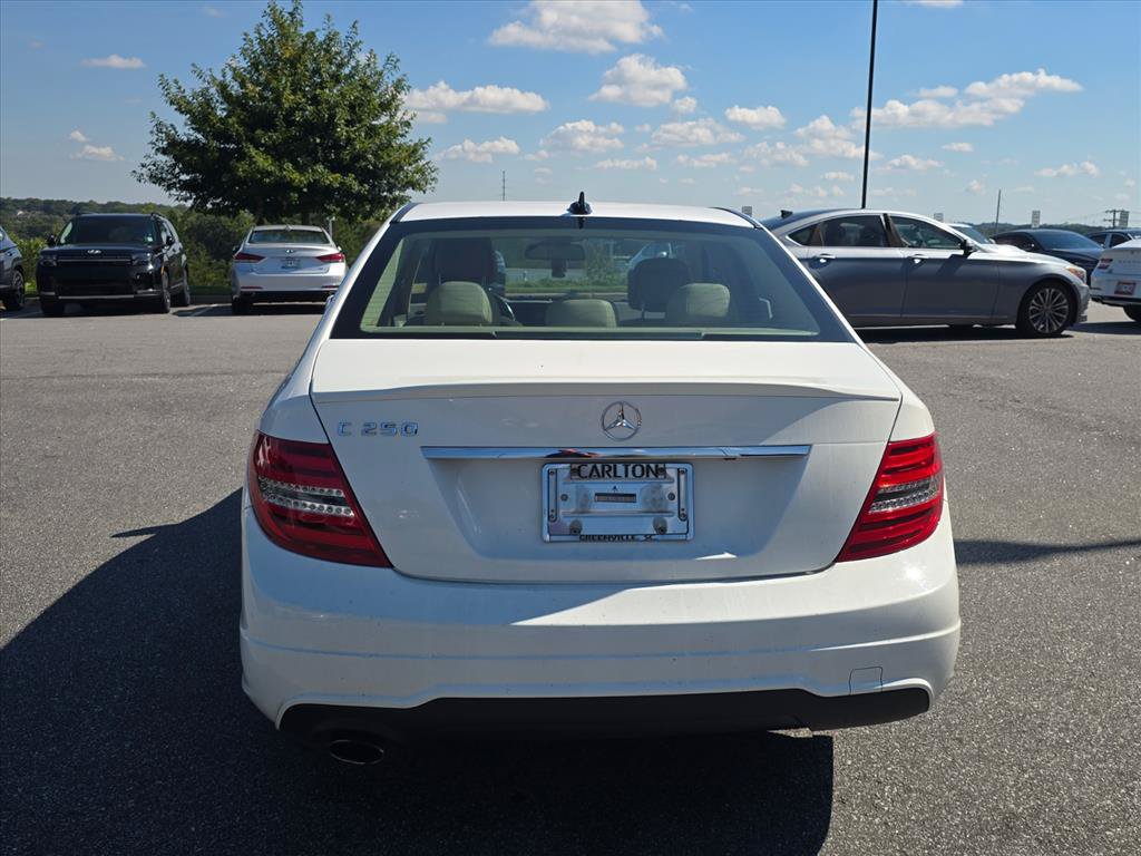 Used 2014 Mercedes-Benz C 250 Sedan image 4