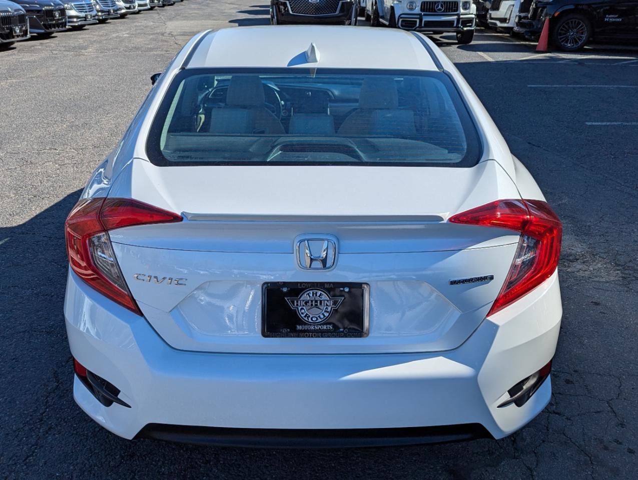 Used 2016 Honda Civic Touring image 8