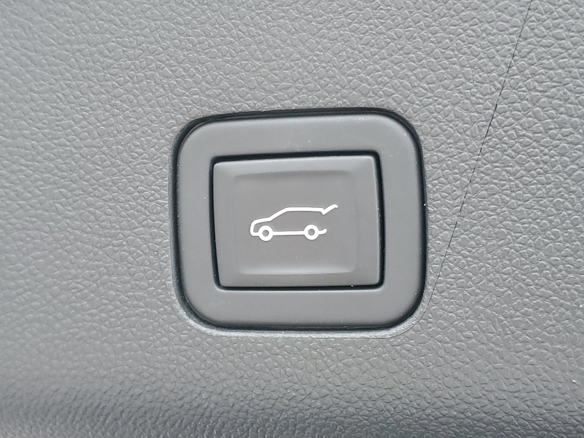 Used 2024 Cadillac Escalade Premium Luxury Platinum AWD/4WD image 9