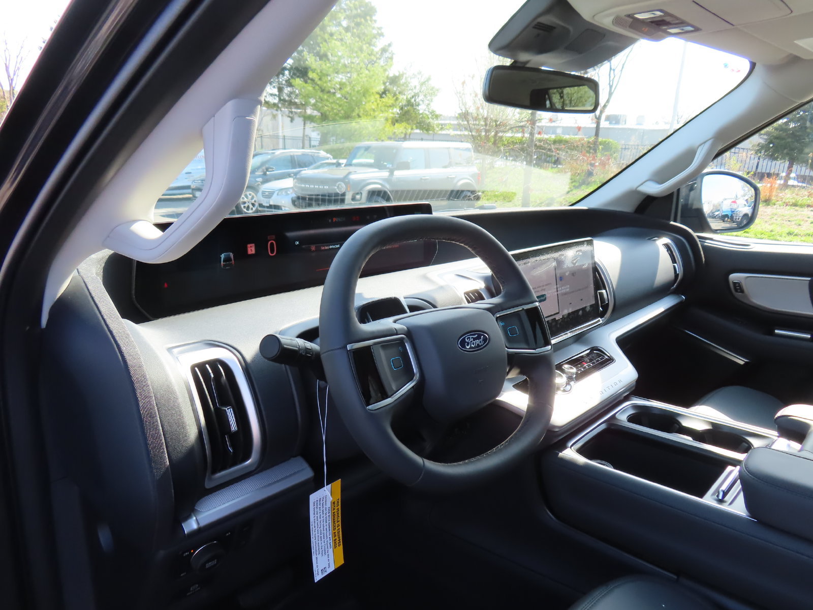 New 2026 Ford Expedition Max Active AWD/4WD image 9
