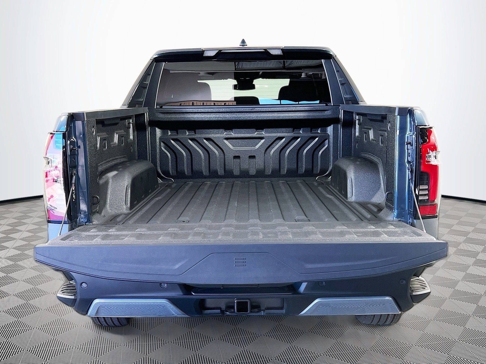 New 2026 Chevrolet Silverado EV LT AWD/4WD image 24