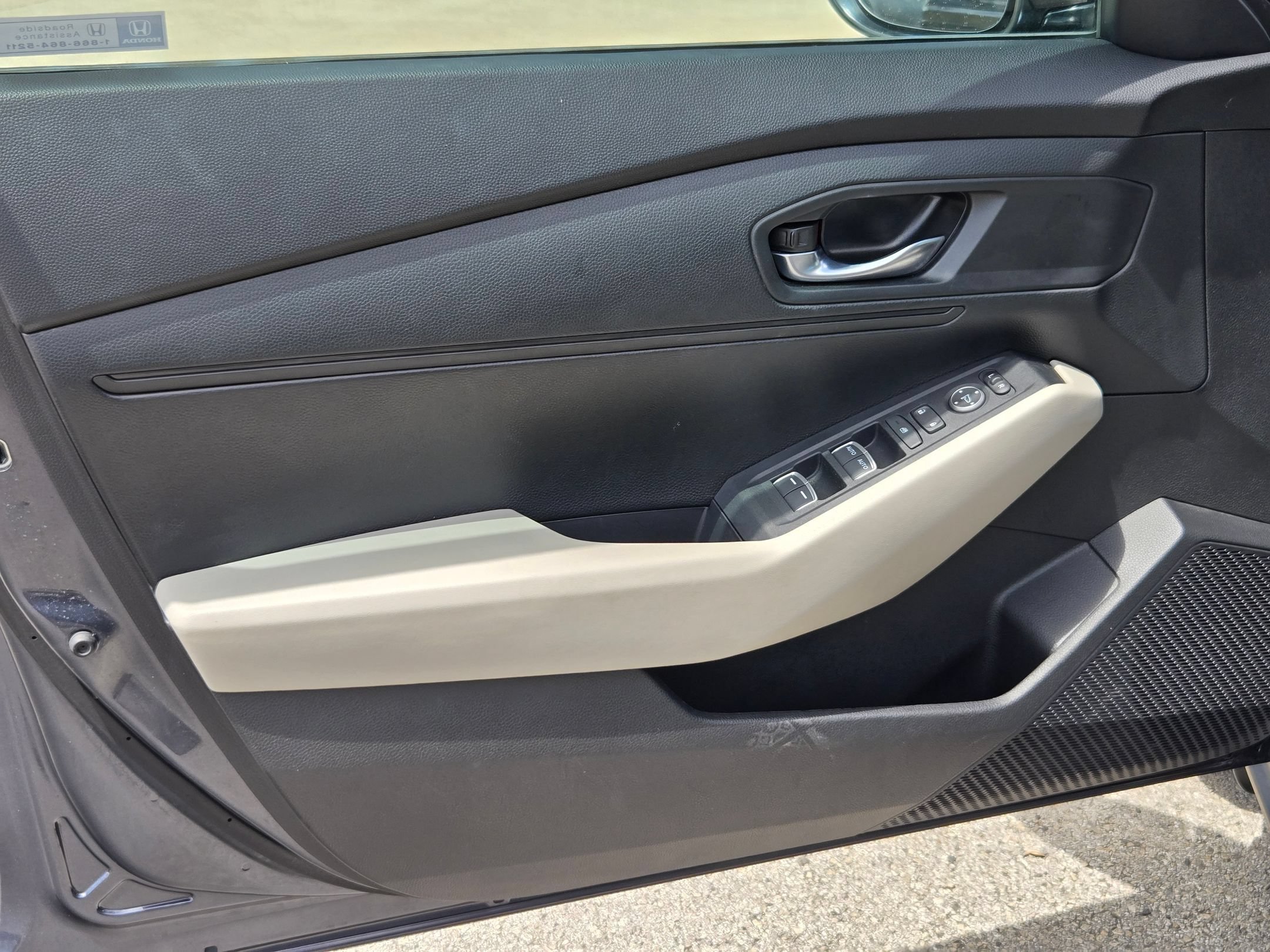 Used 2023 Honda Accord LX image 10