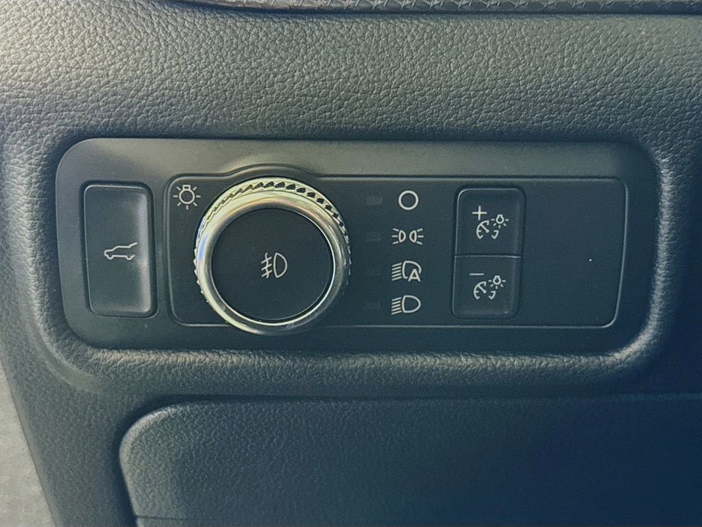 Used 2022 Ford Explorer ST w/ Equipment Group 401A image 10