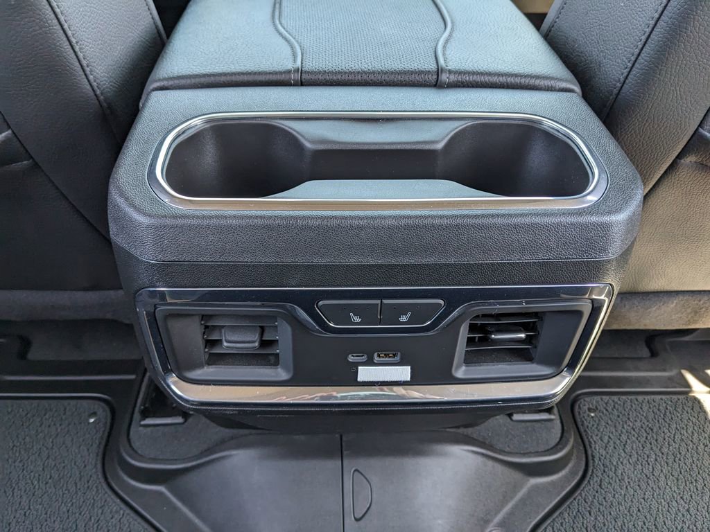 Used 2024 GMC Sierra 2500 Denali w/ Denali Reserve Package image 45