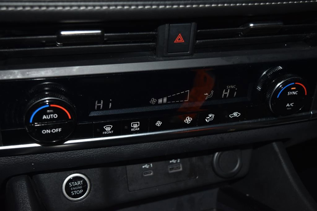 Certified 2023 Nissan Rogue SV image 12