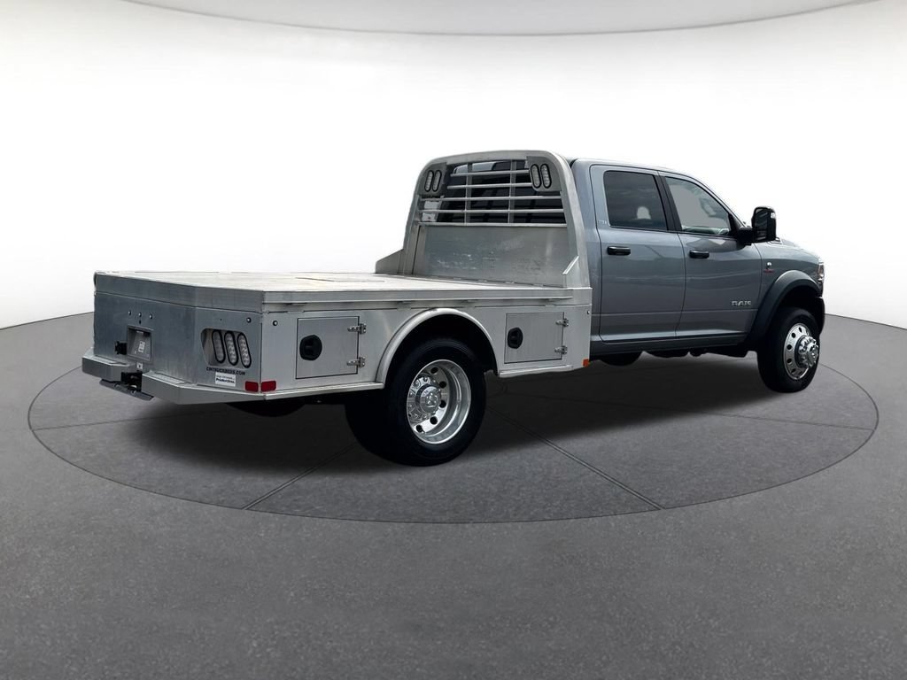 Used 2023 RAM 4500 SLT w/ Quick Order Package 2YG SLT AWD/4WD image 6