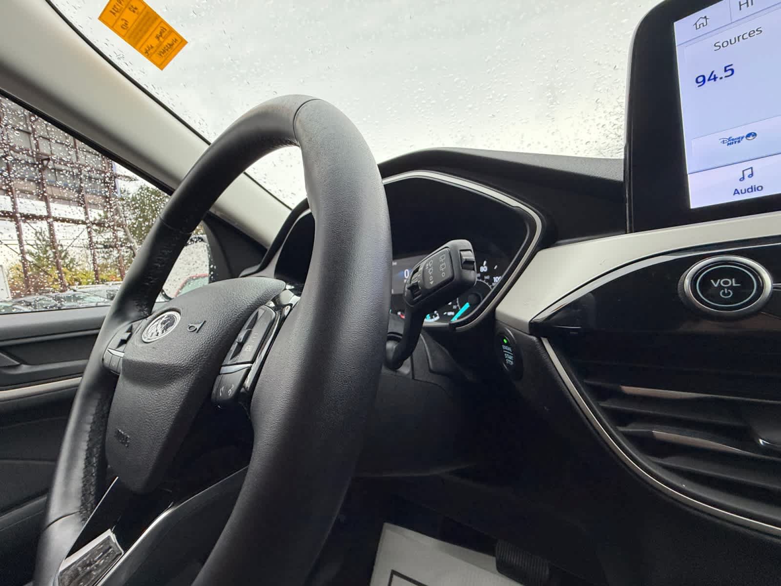 Used 2022 Ford Escape SE w/ Cold Weather Package AWD/4WD image 36