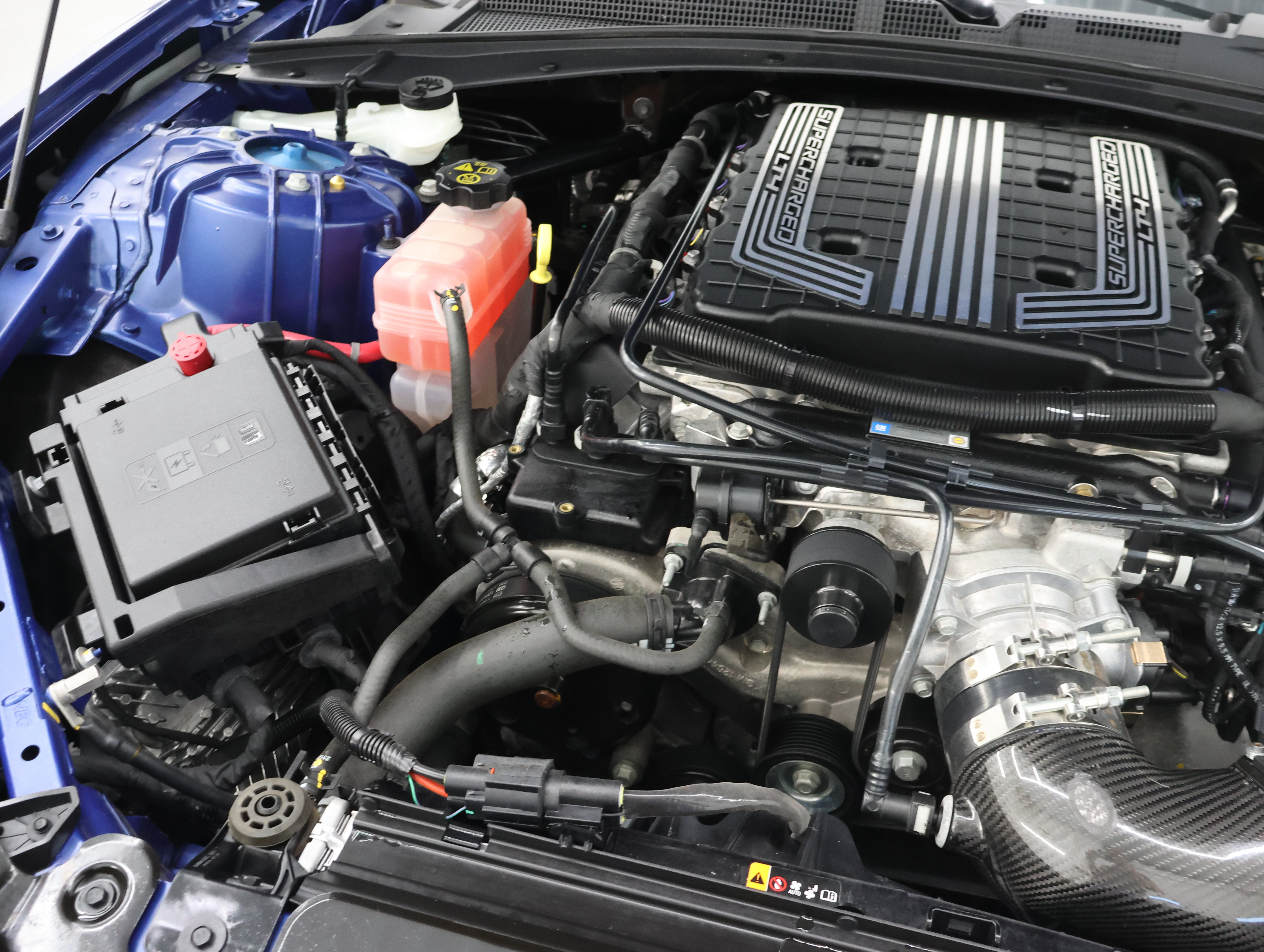 Used 2023 Chevrolet Camaro ZL1 RWD image 17
