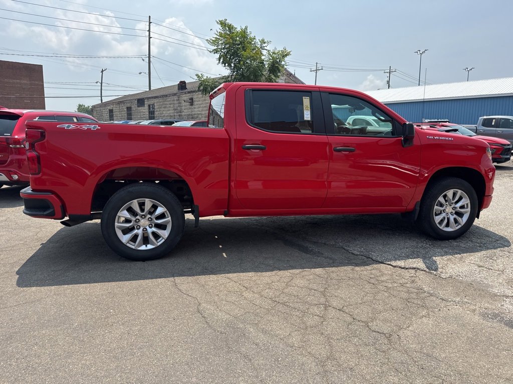 Used 2022 Chevrolet Silverado 1500 Custom image 8
