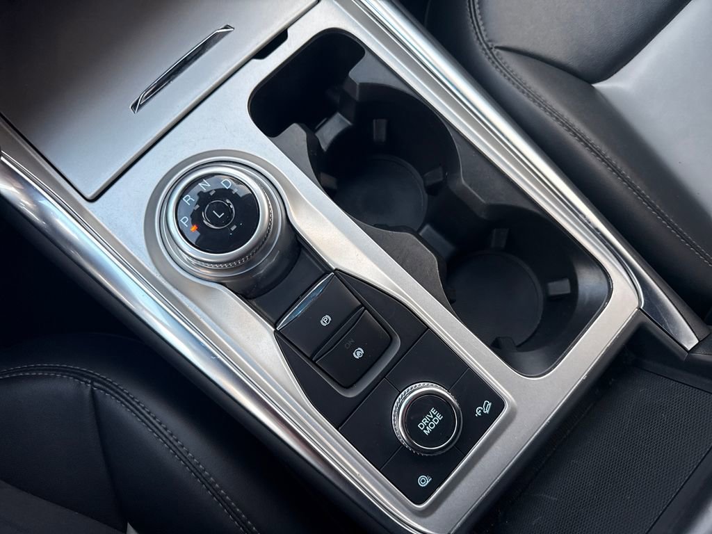 Used 2023 Ford Explorer XLT w/ Equipment Group 202A image 41