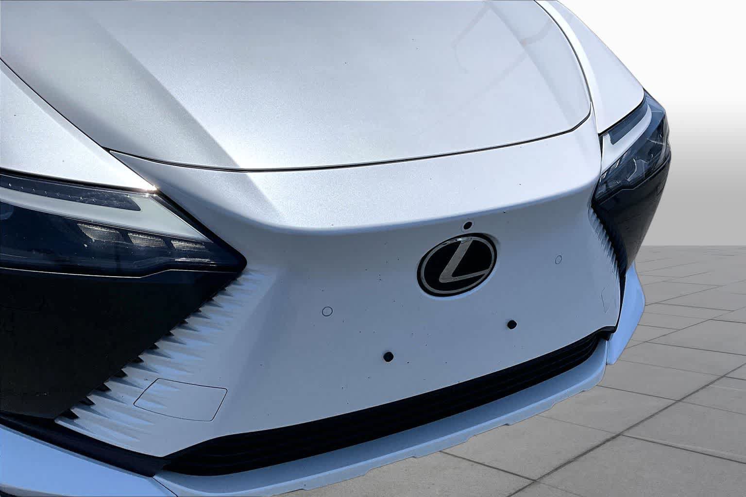 Used 2023 Lexus RZ 450e Premium w/ Cold Area Package AWD/4WD image 30