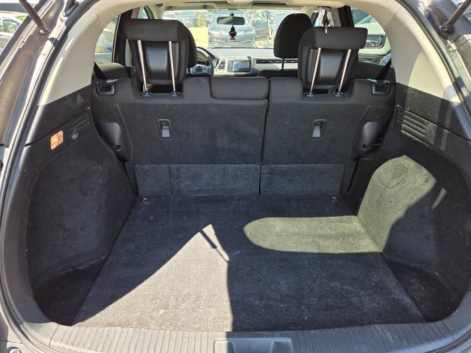 Used 2017 Honda HR-V EX image 12
