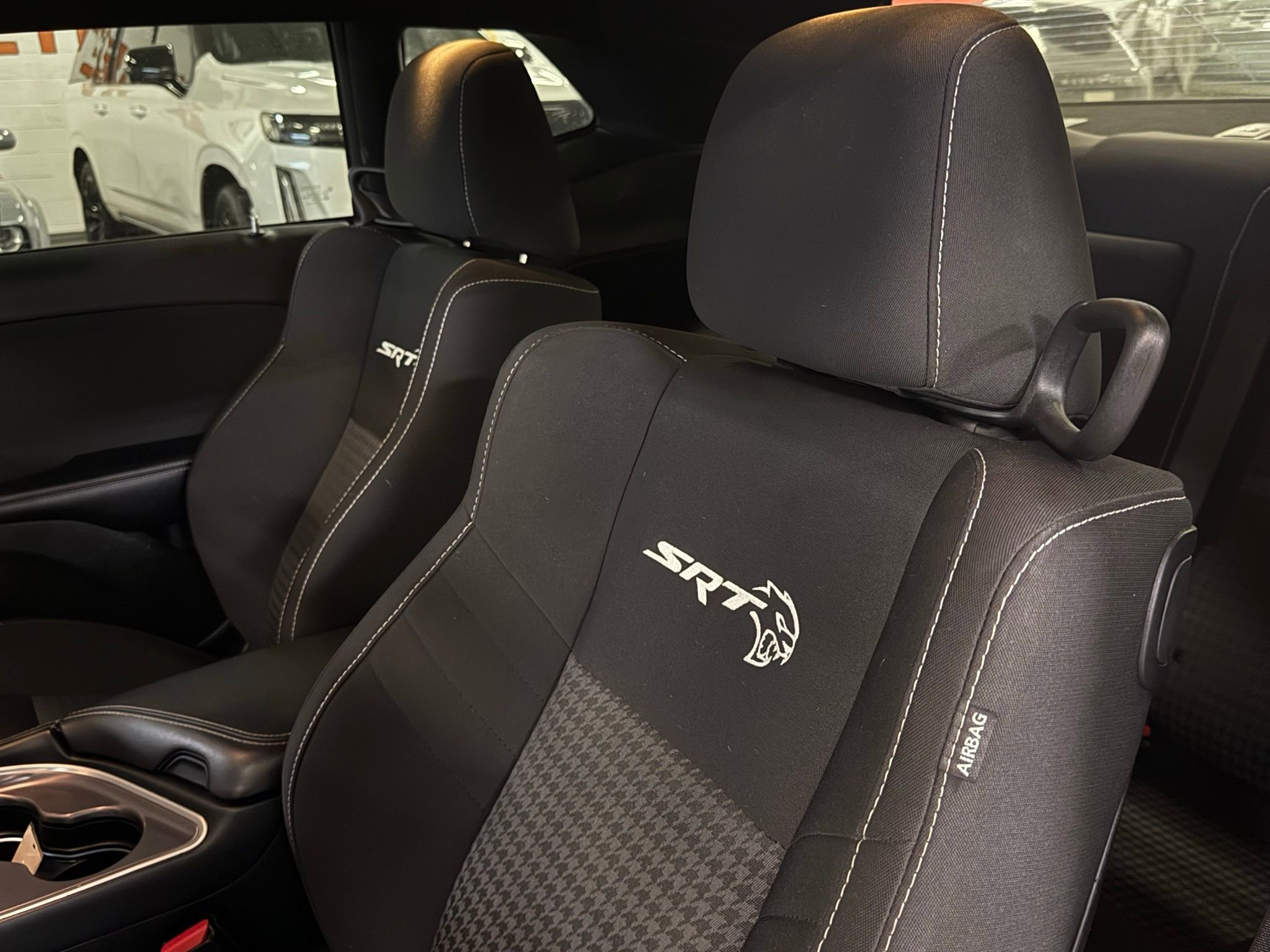 Used 2019 Dodge Challenger SRT Hellcat image 11